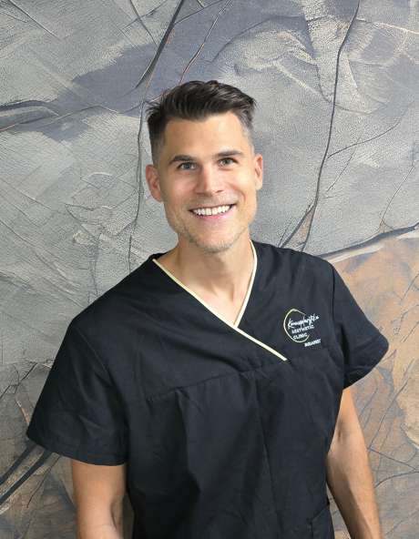 Dr. Kiss Máté